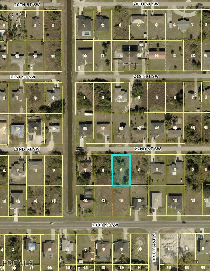 3913 22nd Street Southwest Lehigh Acres, FL 33976 - Photo 2 of 2