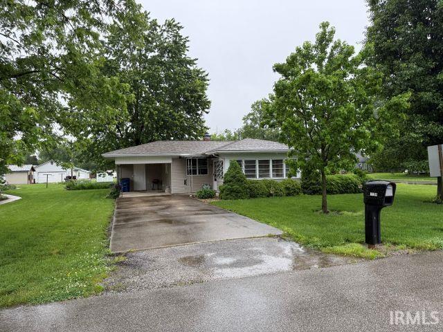 1104 North 8th Street Mitchell, IN 47446 - Photo 2 of 11