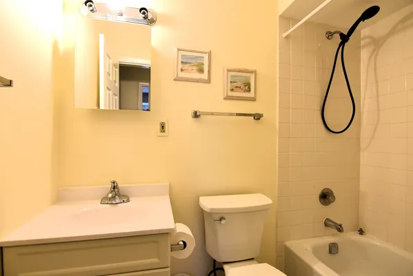 $230,000 | 7734 Woodward Avenue, Unit 5, Woodridge, IL 60517