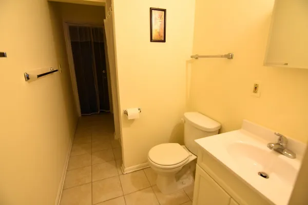 $230,000 | 7734 Woodward Avenue, Unit 5, Woodridge, IL 60517