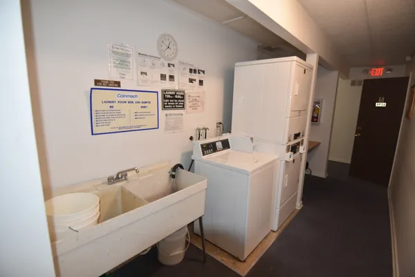 $230,000 | 7734 Woodward Avenue, Unit 5, Woodridge, IL 60517