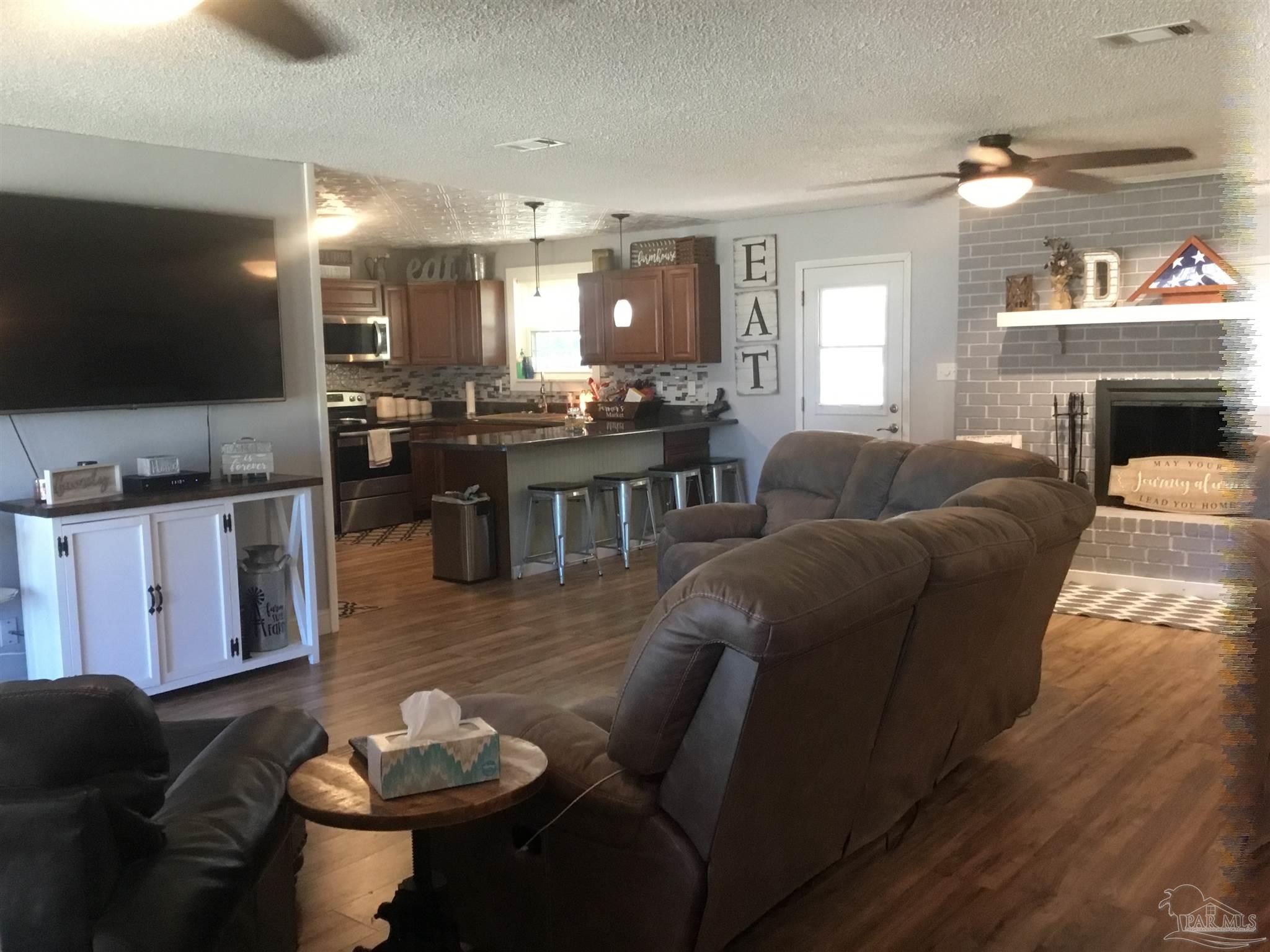 1291 Ridge Way Cantonment, FL 32533 - Photo 8 of 45