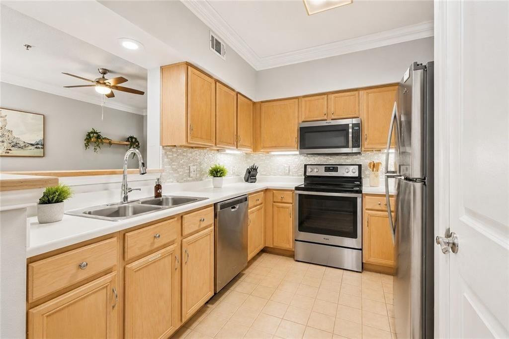 3777 Peachtree Road Northeast, Unit 1105 Atlanta, GA 30319 - Photo 7 of 30