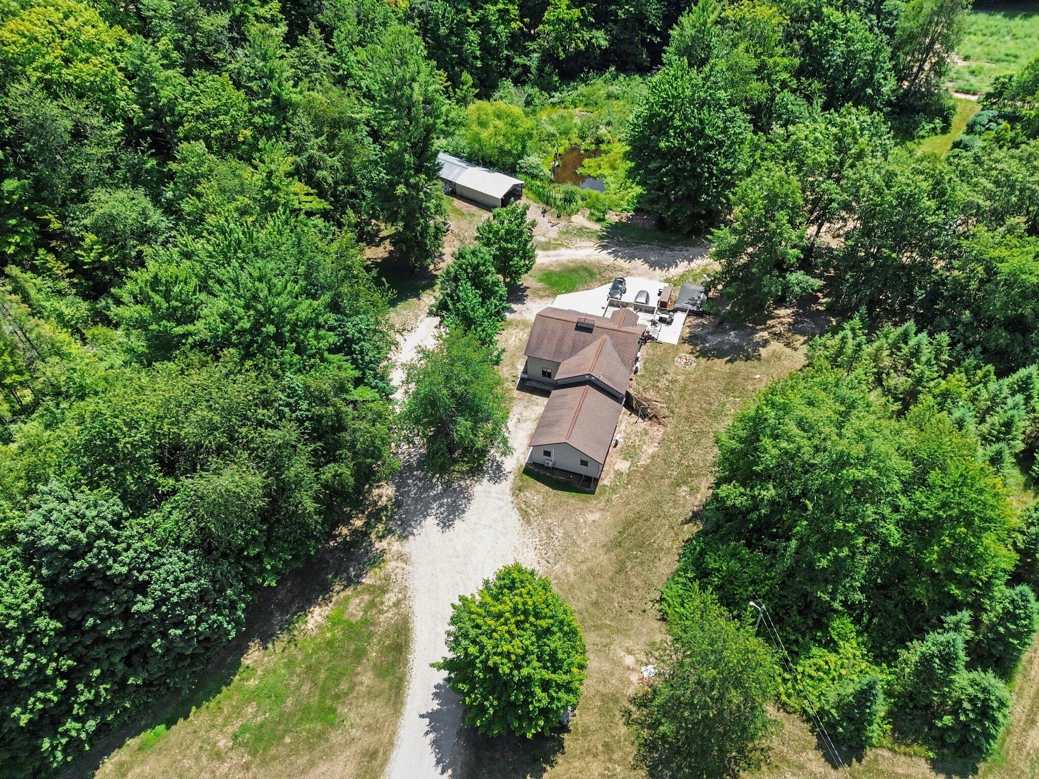 6749 West Taylor Road Mears, MI 49436 - Photo 5 of 105 039_file_7760