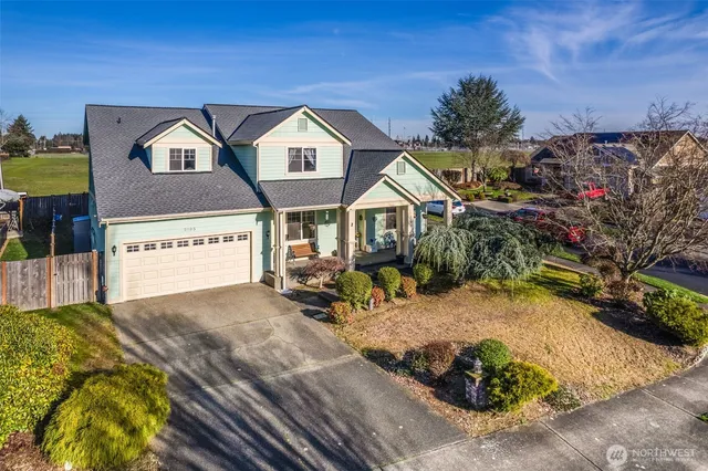 a view of a house with entertaining space