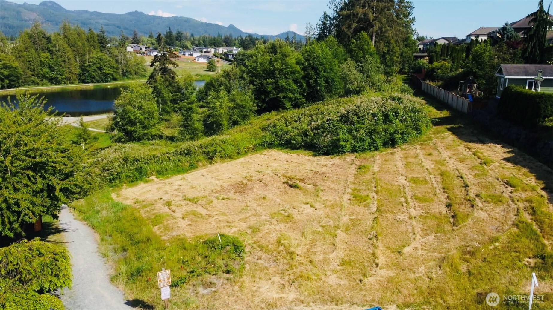 23786 Kamloop Court Mount Vernon, WA 98274 - Photo 12 of 15