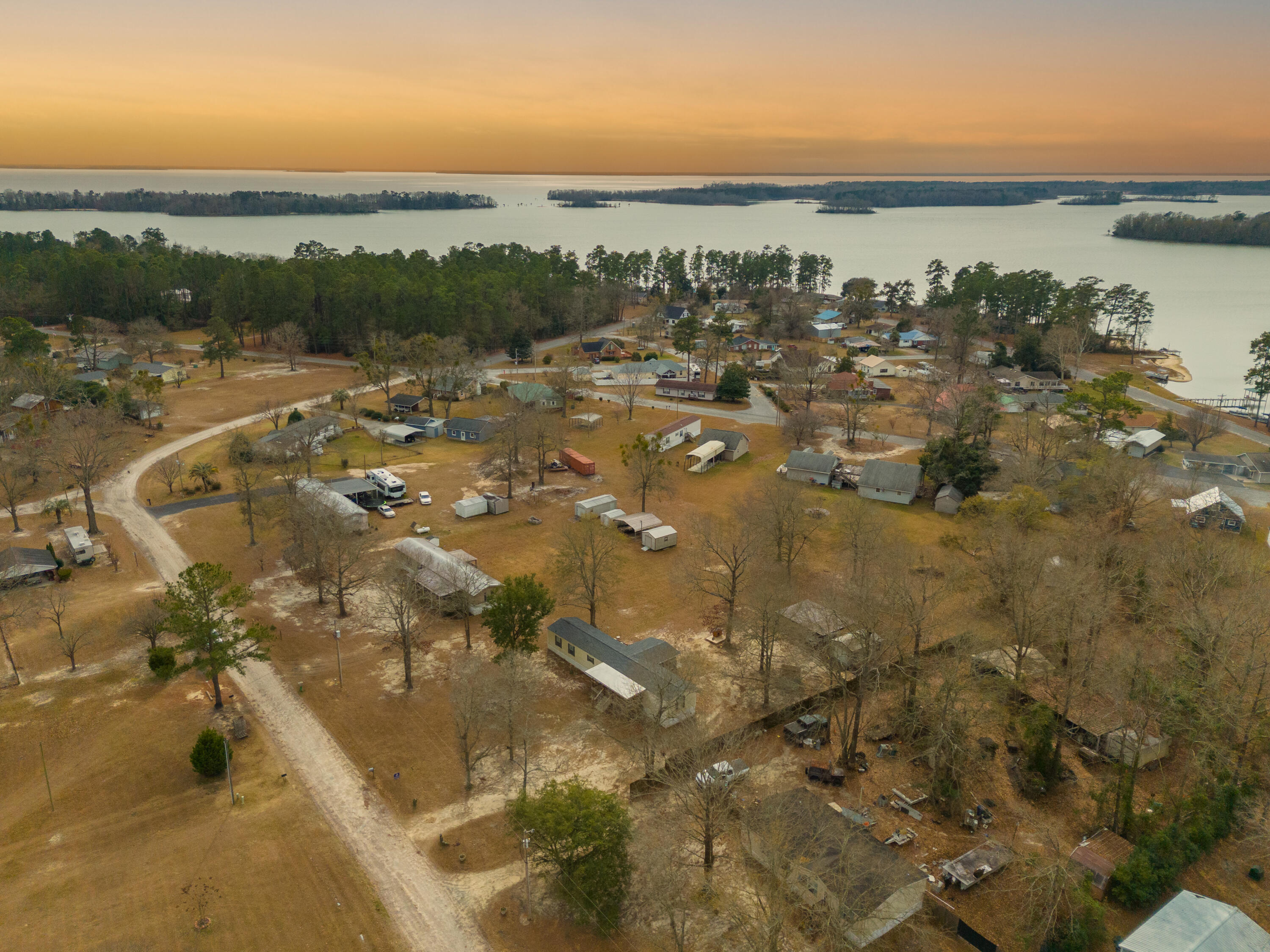 1236 Pond View Road Manning, SC 29102 - Photo 1 of 17 DJI_20240112133427_0002_D-Edit