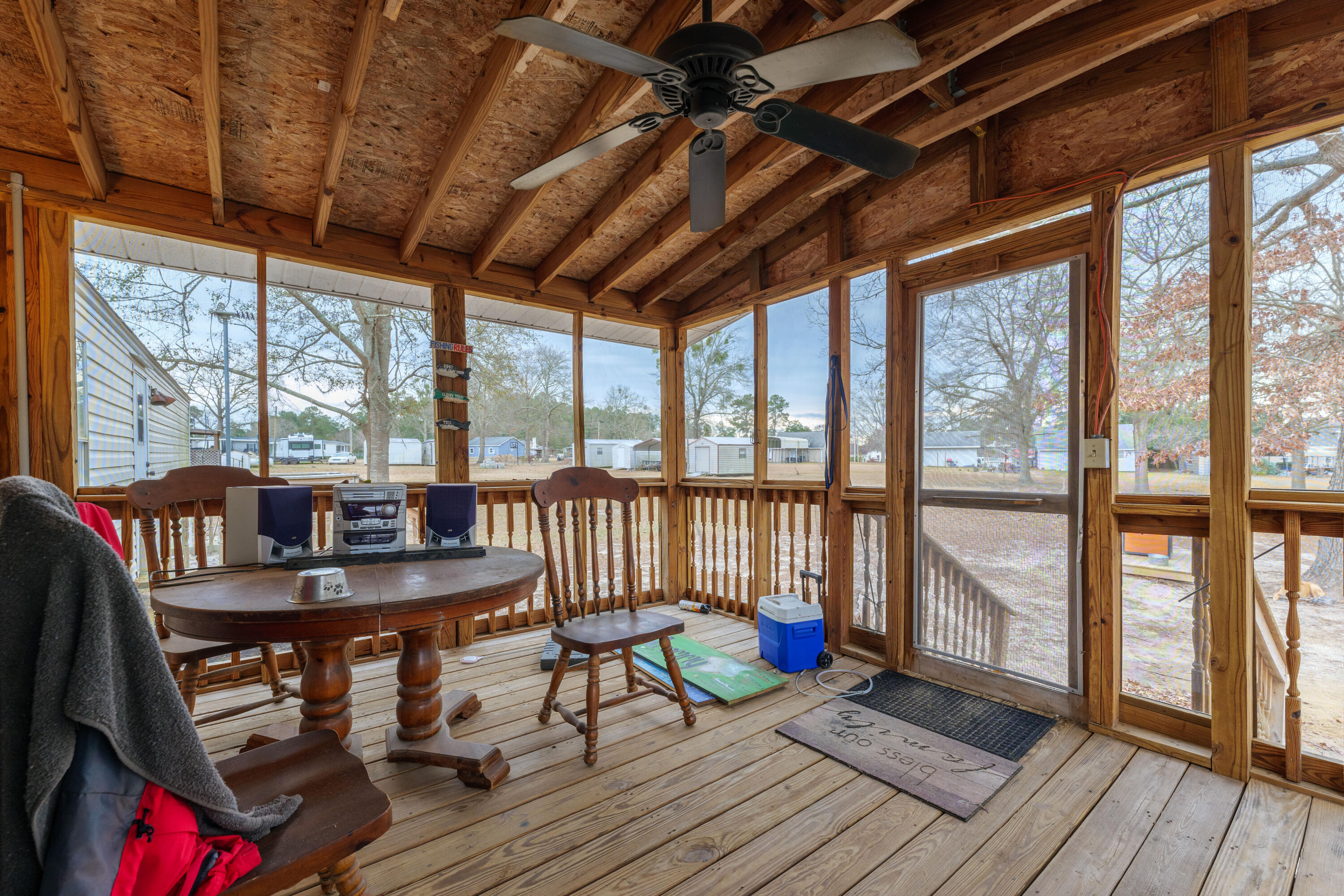 1236 Pond View Road Manning, SC 29102 - Photo 12 of 17 P1026892-HDR