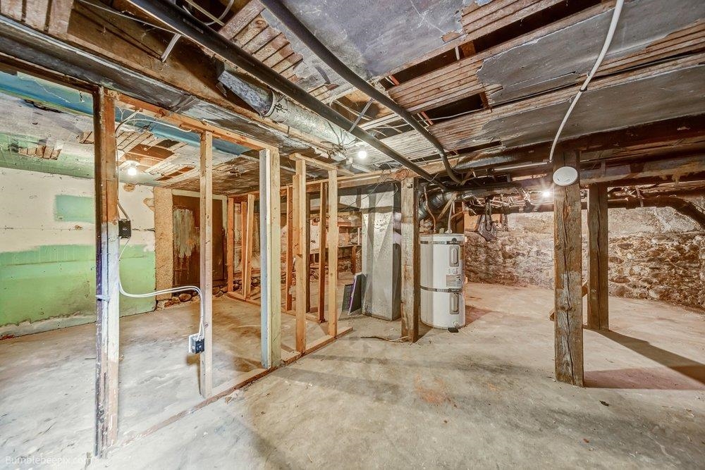 2023 West Sharp Avenue Spokane, WA 99201 - Photo 23 of 30