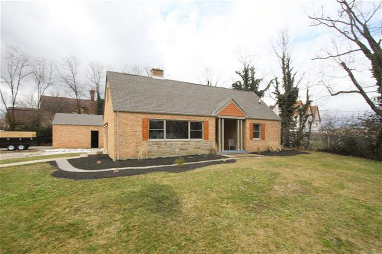 25 Edgewood Road Fort Mitchell, KY 41017 - Photo 1 of 28 Gallery Image 1