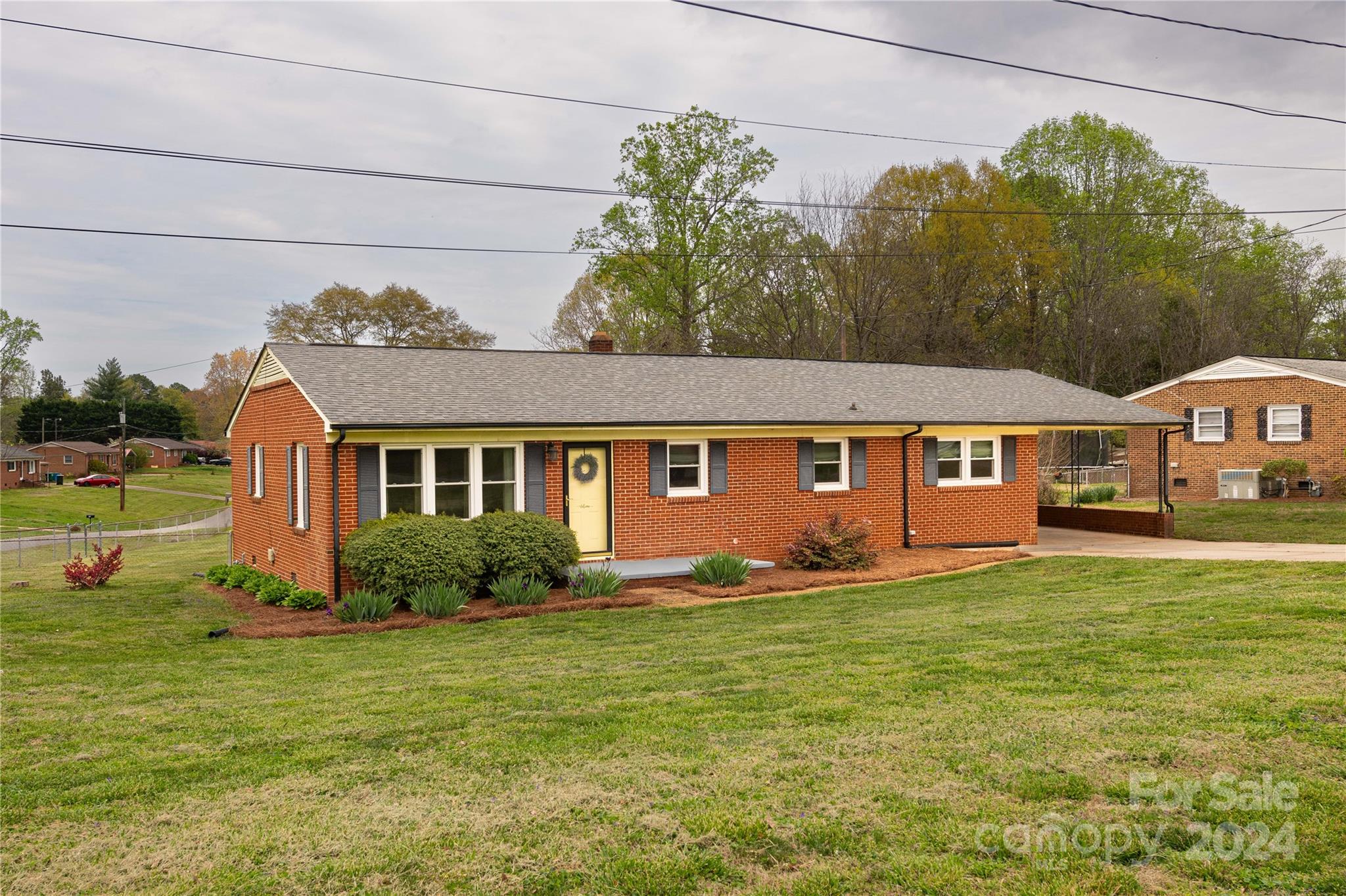 306 Park Road Mount Holly, NC 28120 - Photo 1 of 25 Gallery Image 1
