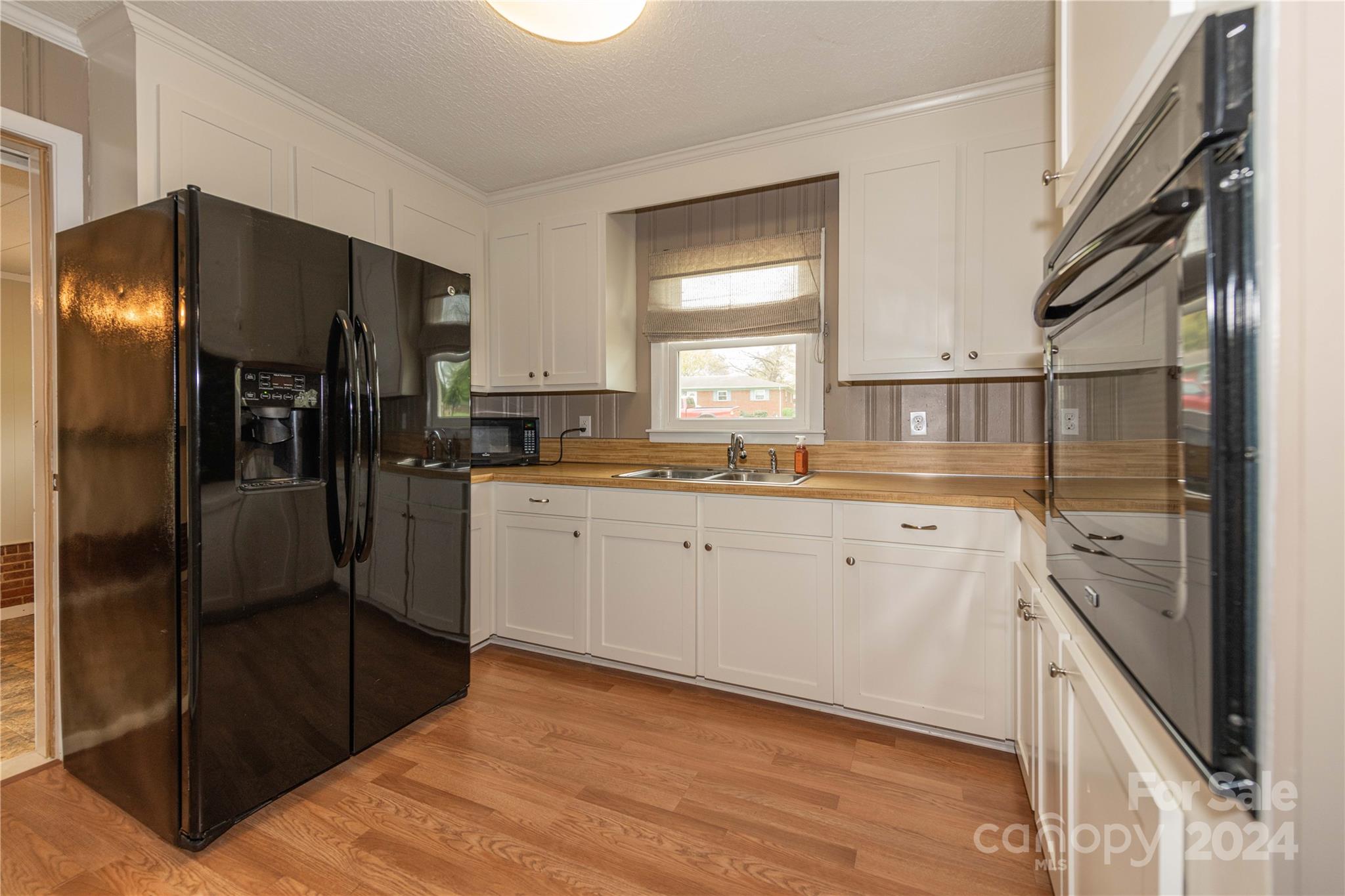 306 Park Road Mount Holly, NC 28120 - Photo 7 of 25 Gallery Image 7