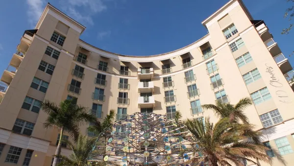 $2,500 | 610 Clematis Street, Unit 728, West Palm Beach, FL 33401