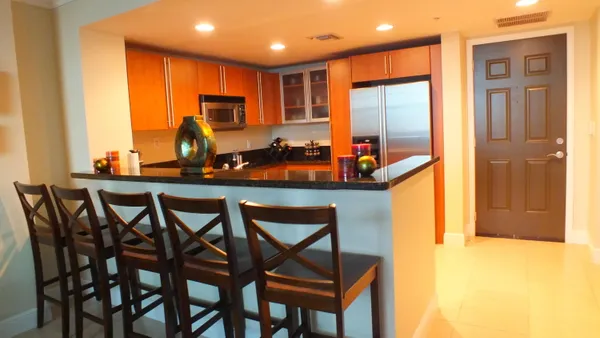 $2,500 | 610 Clematis Street, Unit 728, West Palm Beach, FL 33401