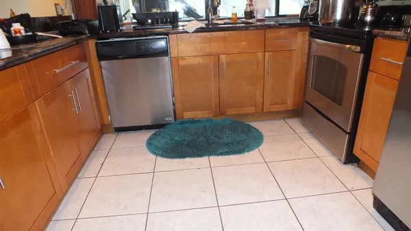 $2,500 | 610 Clematis Street, Unit 728, West Palm Beach, FL 33401