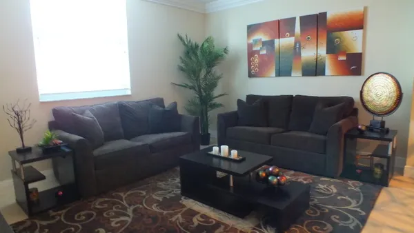 $2,500 | 610 Clematis Street, Unit 728, West Palm Beach, FL 33401