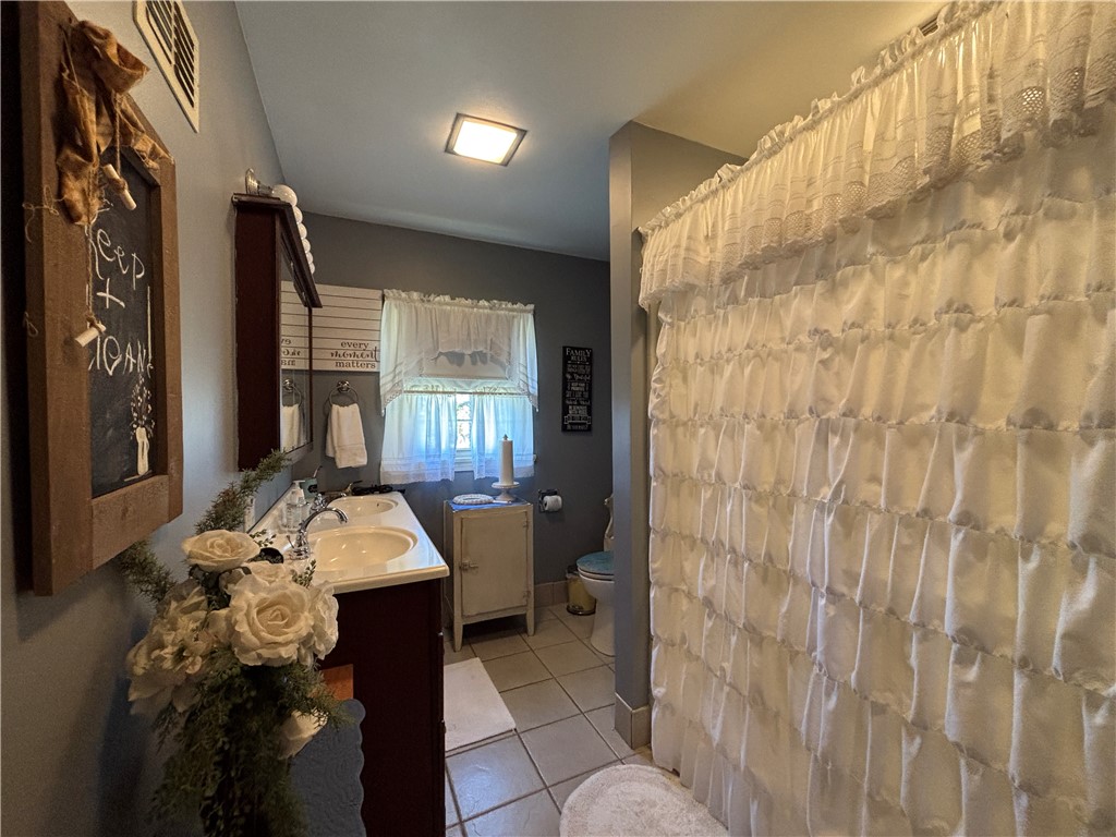 222 Chestnut Street Kane, PA 16735 - Photo 24 of 35