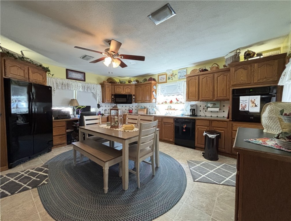 222 Chestnut Street Kane, PA 16735 - Photo 8 of 35