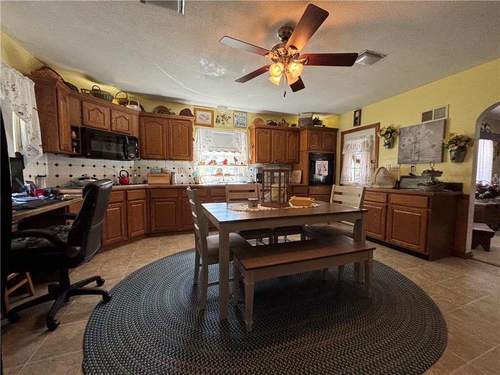 222 Chestnut Street Kane, PA 16735 - Photo 9 of 35