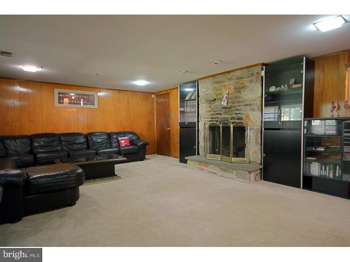 812 Buckingham Road Jenkintown, PA 19046 - Photo 17 of 25 Family Room