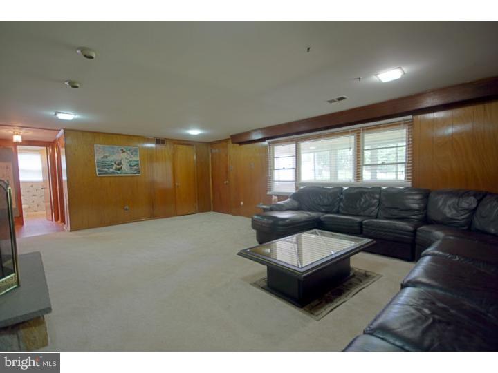 812 Buckingham Road Jenkintown, PA 19046 - Photo 18 of 25 Family Room