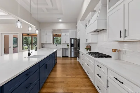 $1,399,990 | 1954 Venezia, New Braunfels, TX 78132