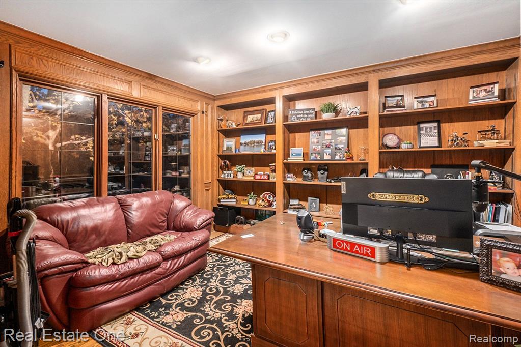 3632 Summit Ridge Drive Rochester Hills, MI 48306 - Photo 11 of 33