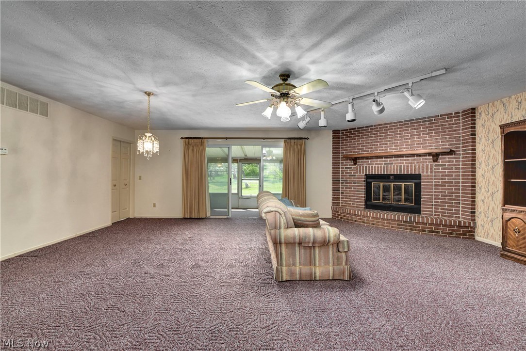 17433 Drake Road Strongsville, OH 44136 - Photo 7 of 30 Gallery Image 7