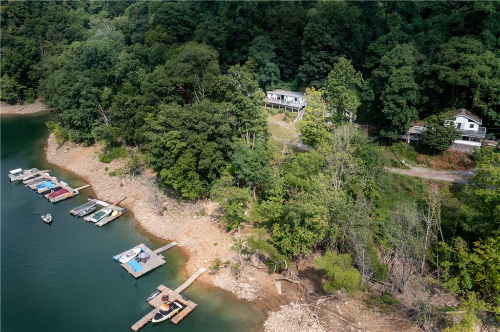 2707 Lakeview Road Confluence, PA 15424 - Photo 6 of 24