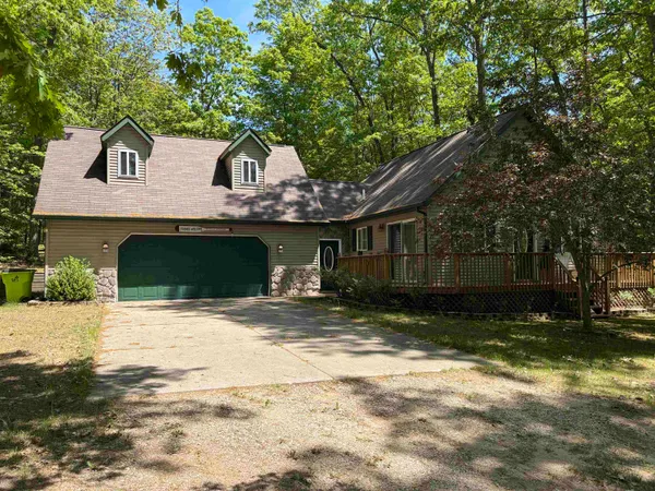 $284,000 | 144 Garfield Boulevard, Roscommon, MI 48653
