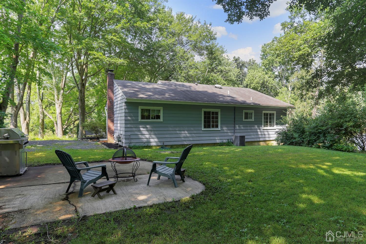 67 Farrington Road Matawan, NJ 07747 - Photo 10 of 22 Gallery Image 10