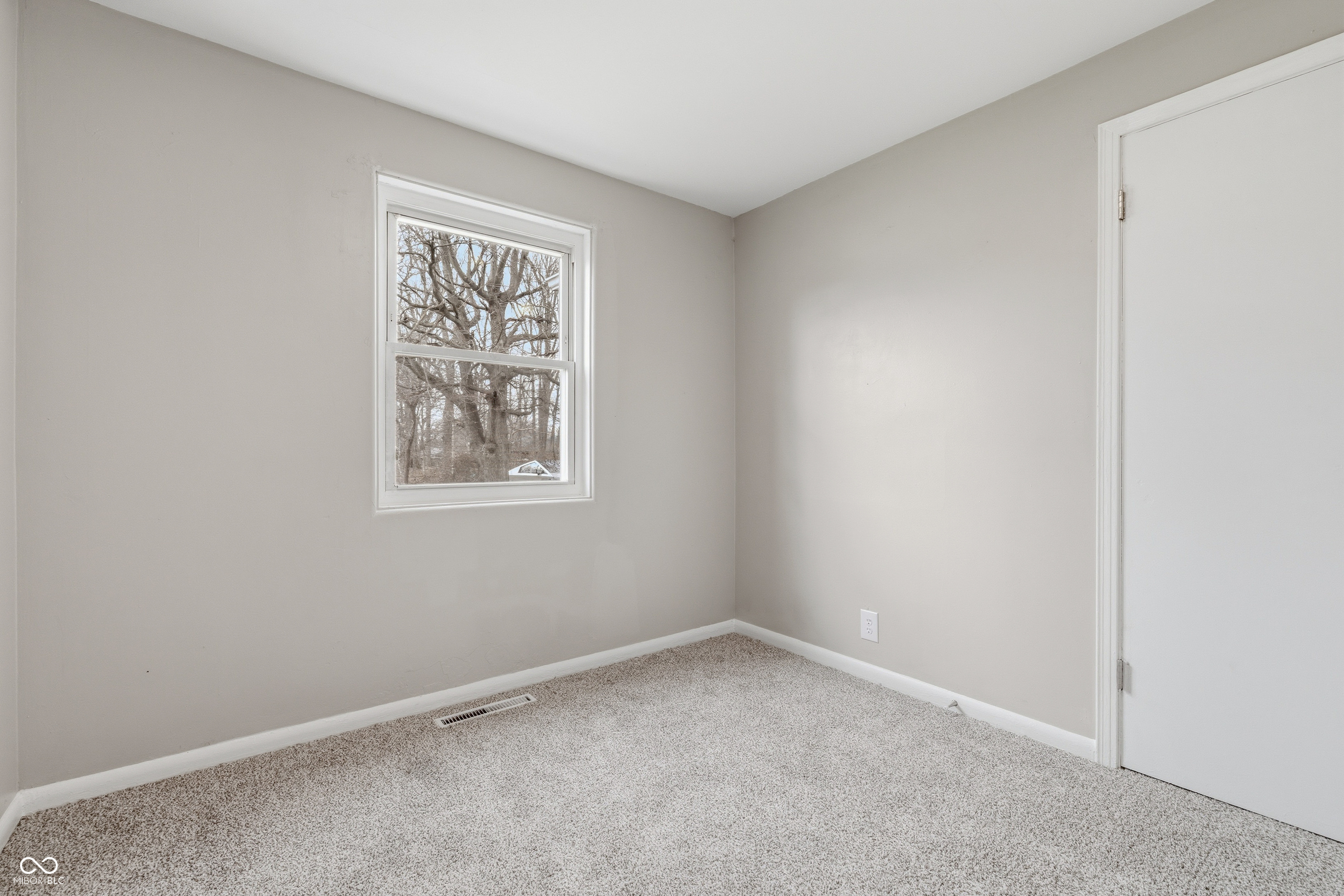 4323 North Ritter Avenue Indianapolis, IN 46226 - Photo 15 of 34