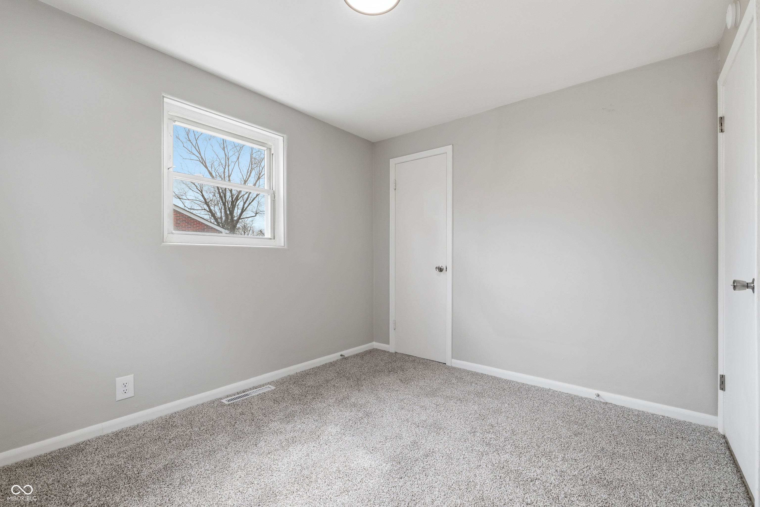 4323 North Ritter Avenue Indianapolis, IN 46226 - Photo 17 of 34