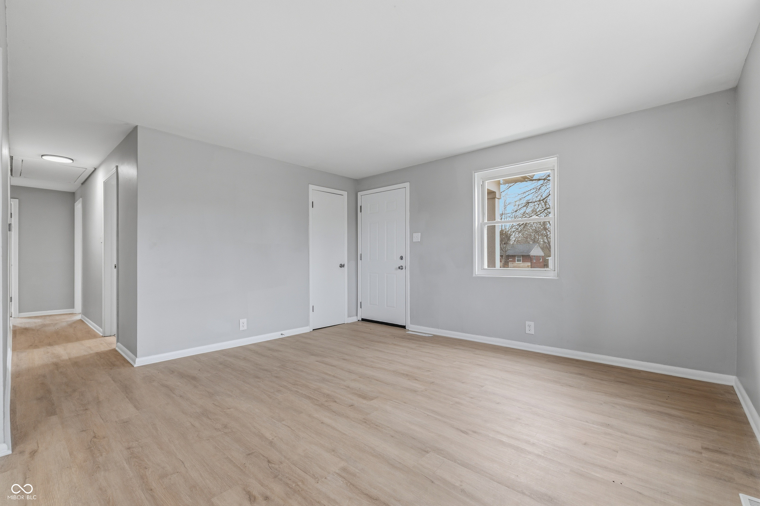 4323 North Ritter Avenue Indianapolis, IN 46226 - Photo 5 of 34