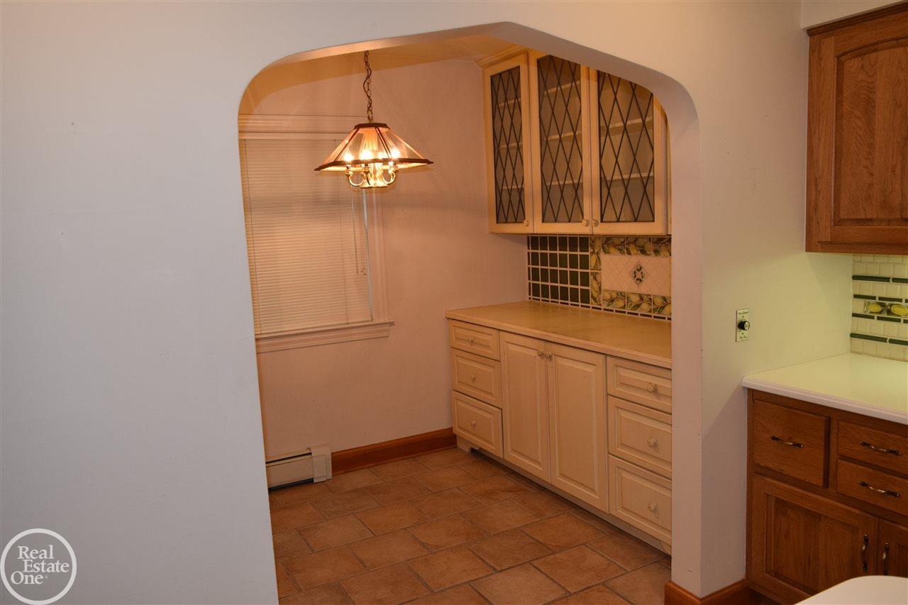 611 Washington Road Grosse Pointe, MI 48230 - Photo 17 of 43