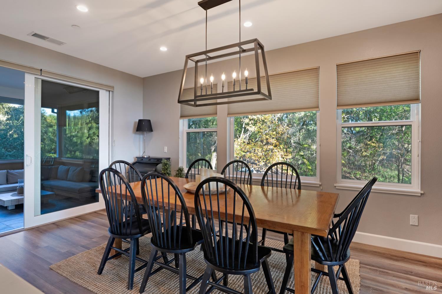 1441 Timberhill Road Santa Rosa, CA 95401 - Photo 17 of 47