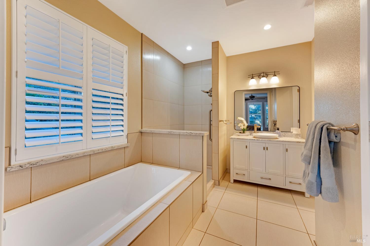 1441 Timberhill Road Santa Rosa, CA 95401 - Photo 26 of 47