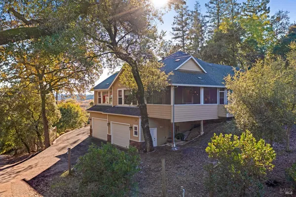 $990,000 | 1441 Timberhill Road, Santa Rosa, CA 95401