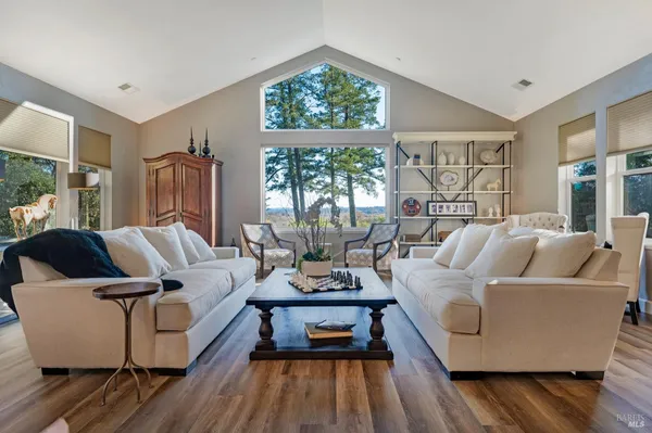 $990,000 | 1441 Timberhill Road, Santa Rosa, CA 95401