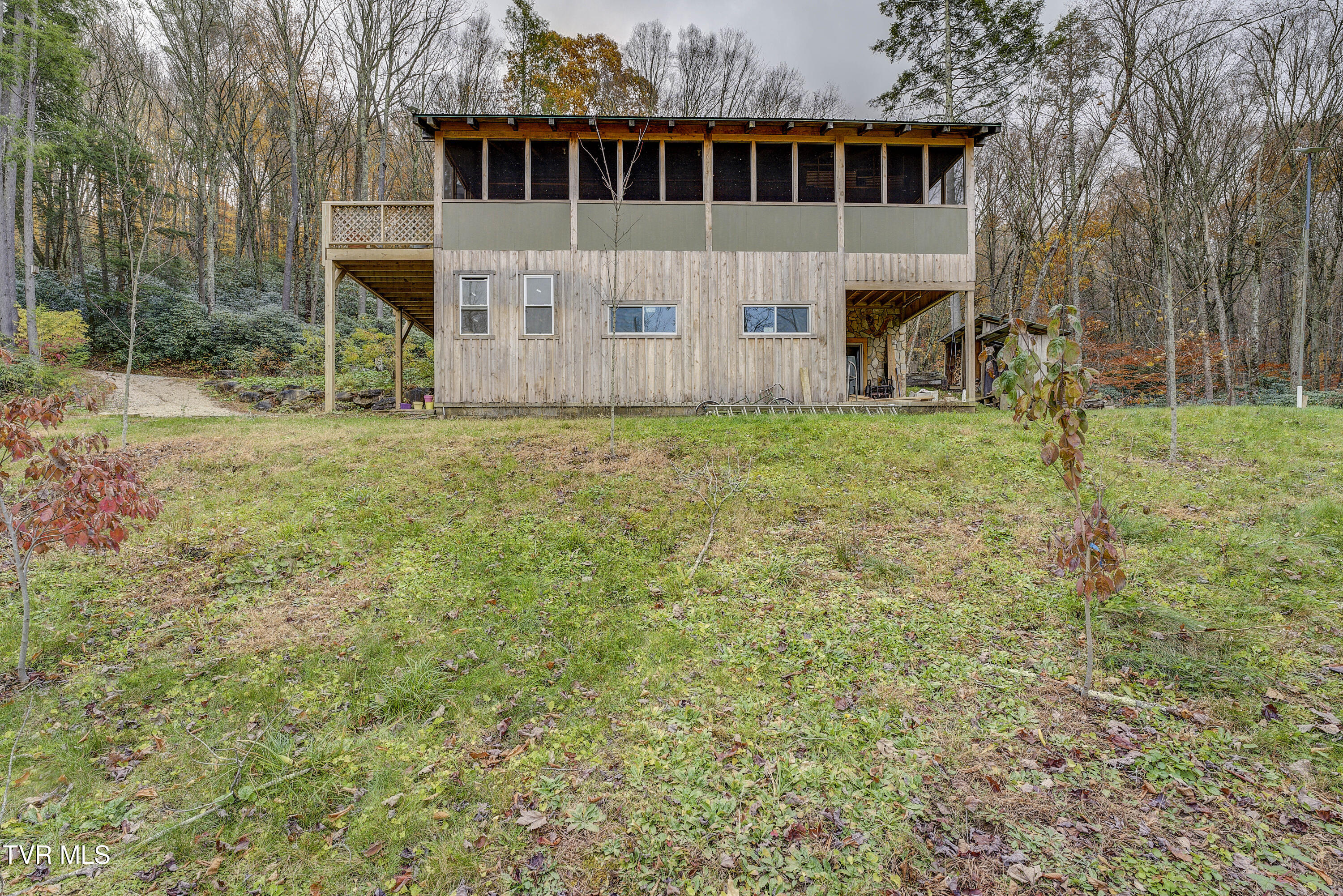 368 Ripshin Lake Road Roan Mountain, TN 37687 - Photo 81 of 100 Ripshin-67