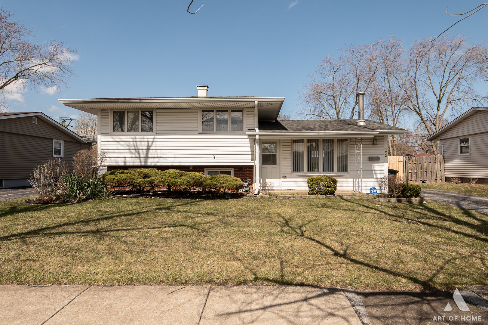 3034 190th Street Lansing, IL 60438 - Photo 2 of 25