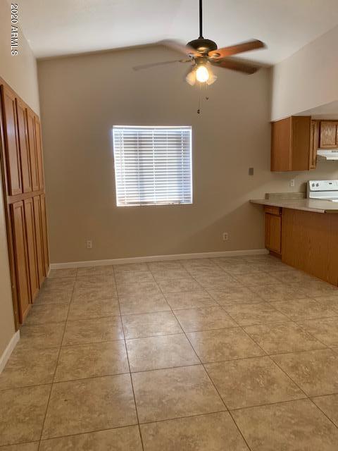 2610 South Mariposa Road Apache Junction, AZ 85119 - Photo 4 of 6 dining