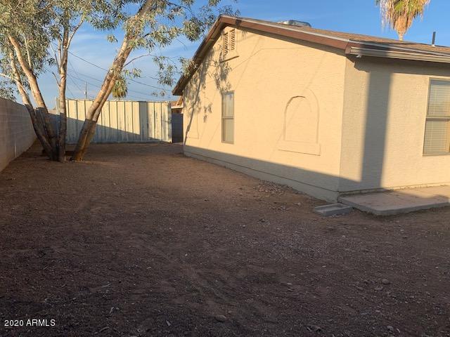 2610 South Mariposa Road Apache Junction, AZ 85119 - Photo 5 of 6 backyard