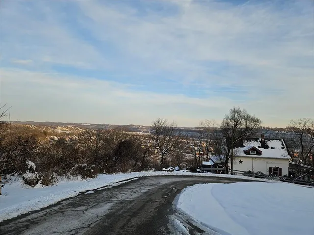 $170,000 | 1317 Pitcairn Street, Tarentum, PA 15084