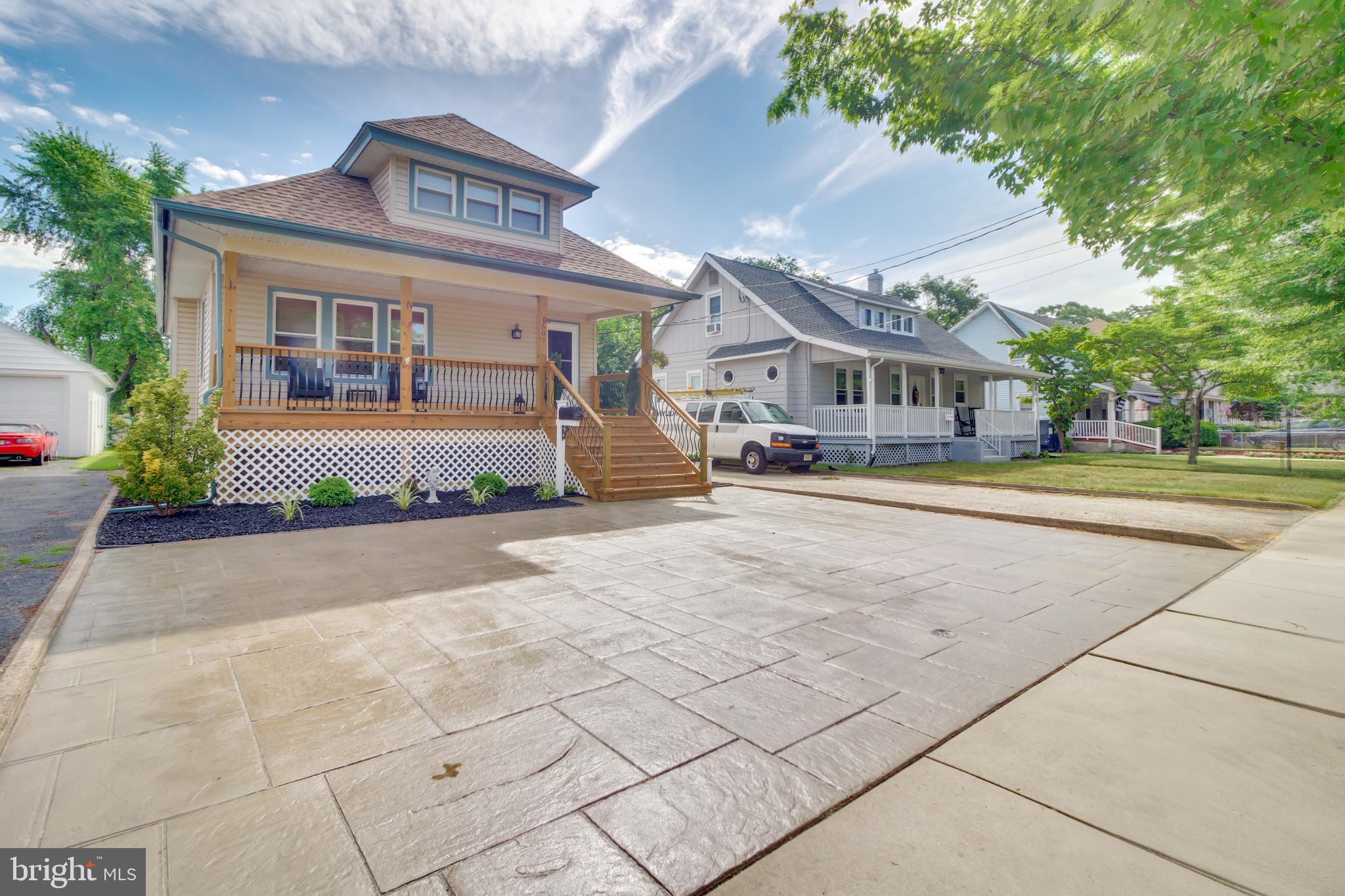 607 Delaware Avenue Riverside, NJ 08075 - Photo 1 of 30