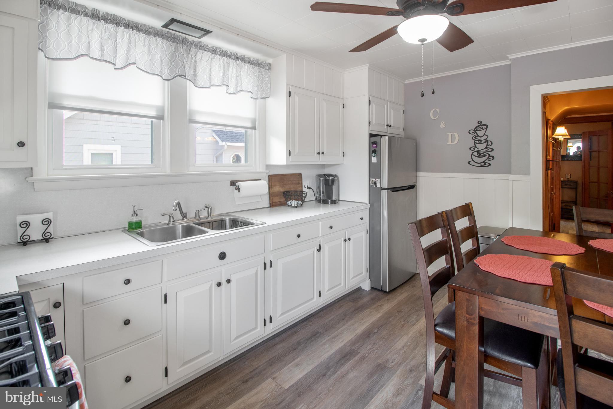 607 Delaware Avenue Riverside, NJ 08075 - Photo 7 of 30