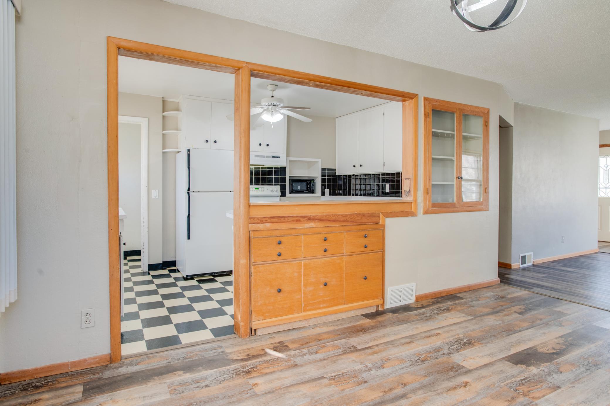 614 16th Street North Moorhead, MN 56560 - Photo 11 of 46