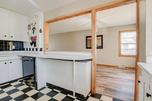 $210,000 | 614 16th Street North, Moorhead, MN 56560