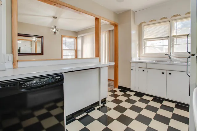 $210,000 | 614 16th Street North, Moorhead, MN 56560