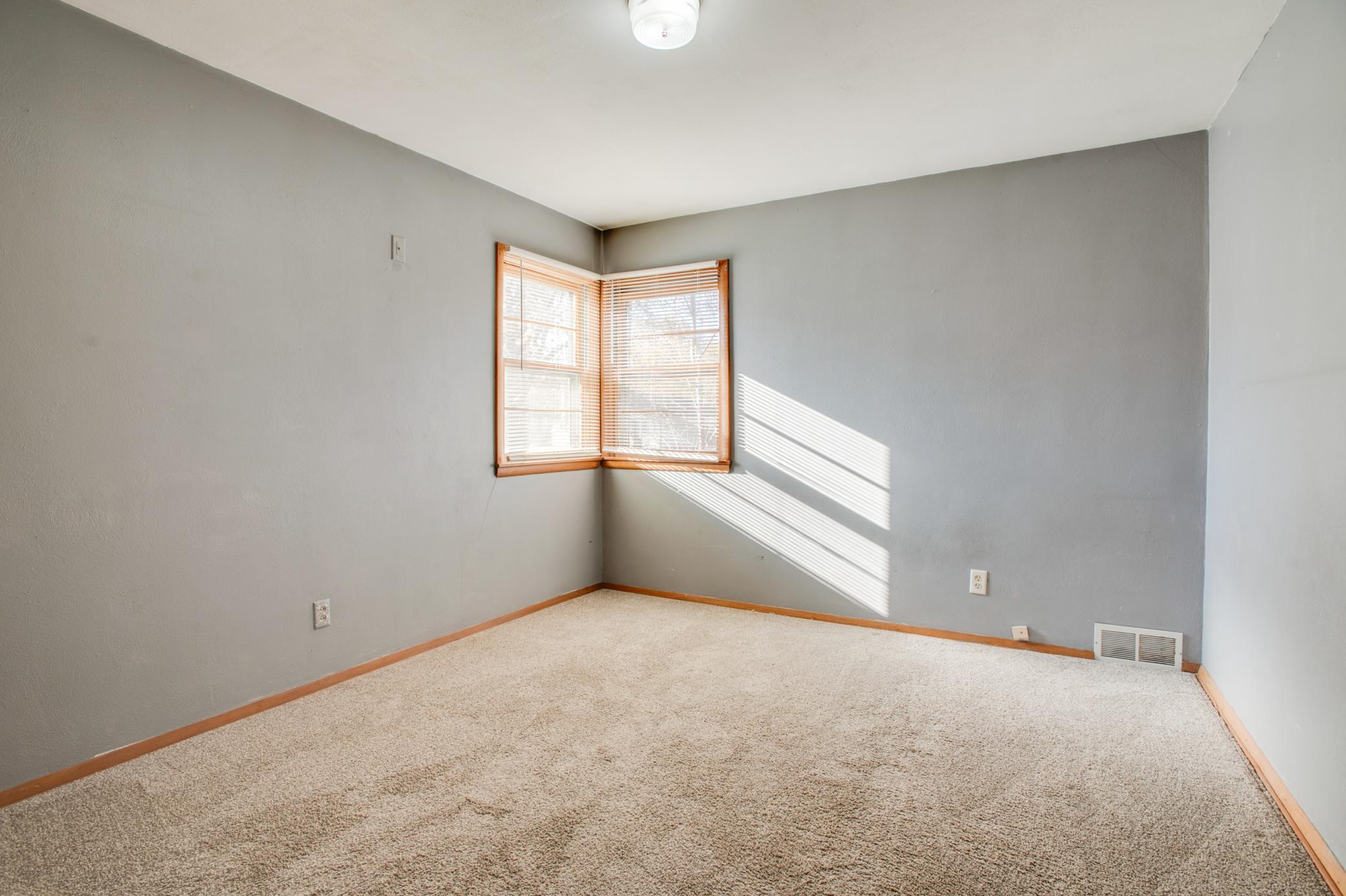 614 16th Street North Moorhead, MN 56560 - Photo 18 of 46